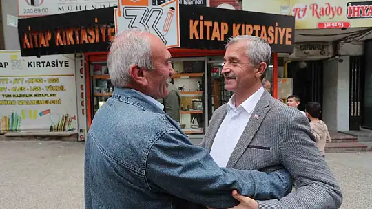 Başkan Tahmazoğlu vatandaşla iç içe