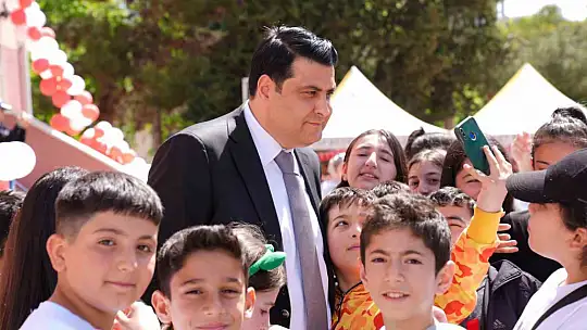 Başkan Umut Yılmaz 23 Nisan'ı çocuklarla kutladı