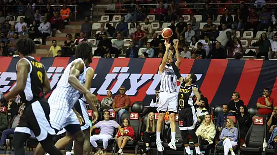 Basketbol FIBA Europe Cup: Gaziantep Basketbol: 82 - Telent Giants Antwerp: 63