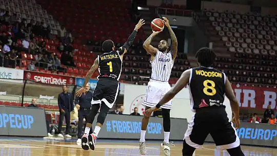 Basketbol FIBA Europe Cup: Gaziantep Basketbol: 82 - Telent Giants Antwerp: 63