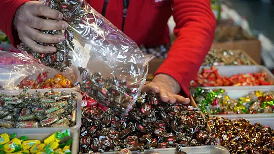 Bayram öncesi şeker ve çikolataya yoğun talep