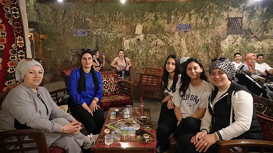 Bayram tatilinde Gaziantep'in tarihi Kaleoğlu Mağarası'na yoğun ilgi