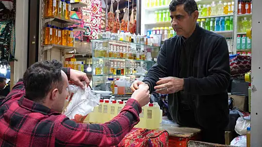Bayramın vazgeçilmezi kolonyalara yoğun talep