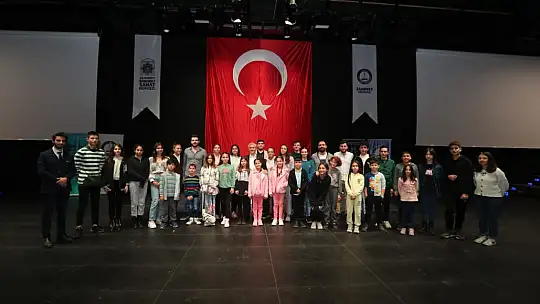 Belediyeden ücretsiz tiyatro eğitimi