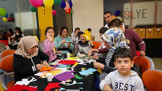 Bilim Şehitkamil'de annelere özel etkinlik