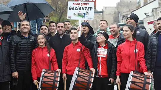 Bin 300 profesyonel sporcu Gazi Yarı Maratonu'nda ter dökecek