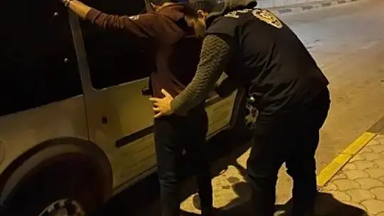 Bir haftada aranan 425 şüpheli tutuklandı