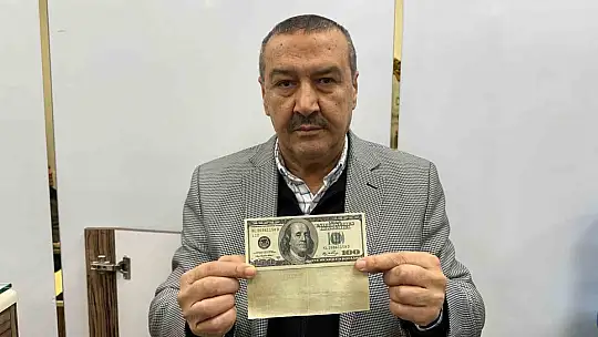 Bir tarafı olmayan hatalı basım 100 doları satışa çıkardı