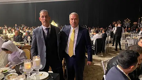 Birleşmiş milletler toplantısı gibi düğün