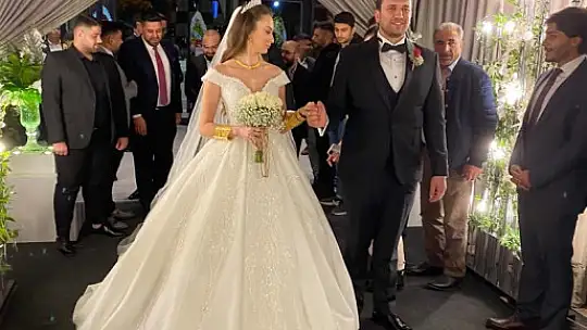 Birleşmiş milletler toplantısı gibi düğün