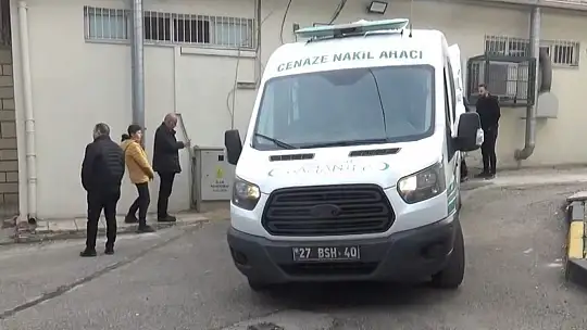 Boş arazide ölü bulunan şahsın cenazesi ailesine teslim edildi