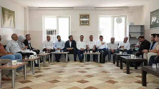 Bozgeyik ve Fadıloğlu'ndan vatandaşlara destek teşekkürü