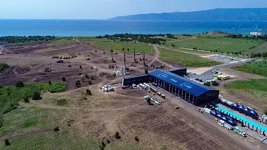 Türkiye'nin otomobili TOGG'un temelinin atılmasına artık saatler kaldı.