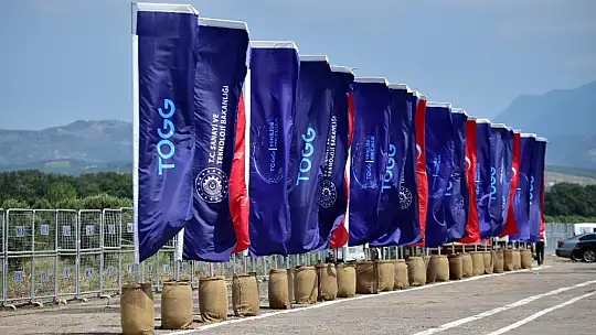 Türkiye'nin otomobili TOGG'un temelinin atılmasına artık saatler kaldı.