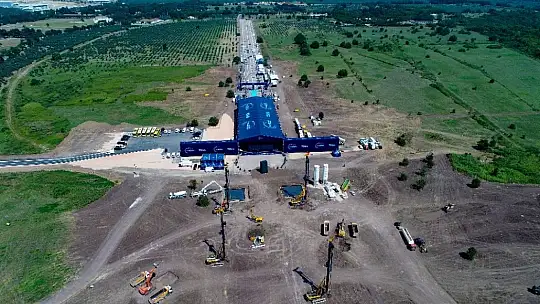 Türkiye'nin otomobili TOGG'un temelinin atılmasına artık saatler kaldı.