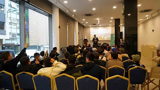 Büyükşehir ile başarılı öğrenciler Bosna-Hersek'te