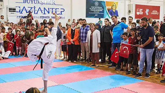 Büyükşehir'in yaz spor okullarına öğrencilerden yoğun ilgi
