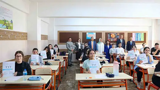 Büyükşehir LGS ve YKS'ye girecek öğrencilere deneme sınavları düzenliyor