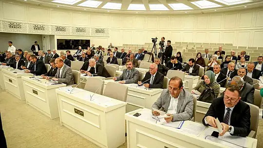 Büyükşehir meclisinin gündemi depremzedeler oldu