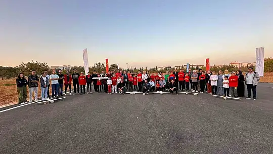 Büyükşehir TEKNOGARAJ, yüzüncü yıla özel İHA yarışması düzenledi