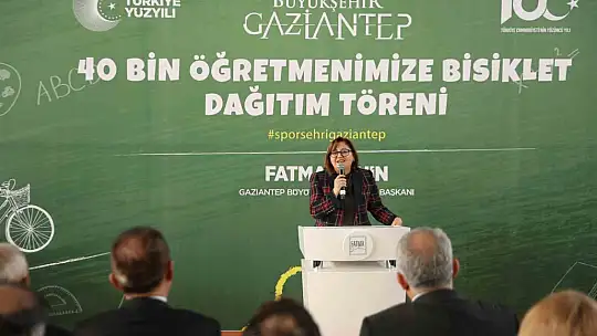 Büyükşehir, Yavuzeli ve Araban'daki öğretmenlere bisiklet dağıttı