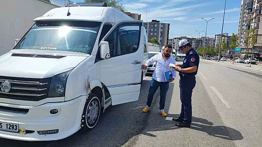 Büyükşehir zabıta, okullarda denetimleri sıklaştırdı