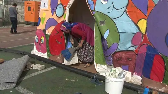 Çadır kentte yaralar sarılıyor
