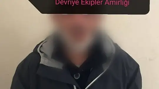 Camiden yardım kasasını çalmak istedi