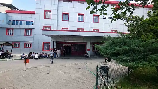 Çanak anteni düzeltmek isterken canından oldu
