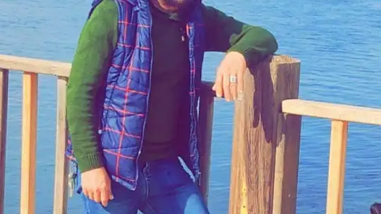Çanak anteni düzeltmek isterken canından oldu