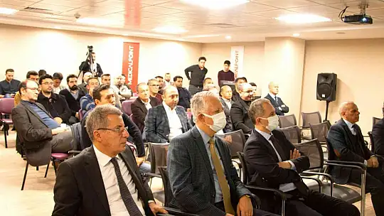 Canlı yayın ile minimal invaziv prostat cerrahisi