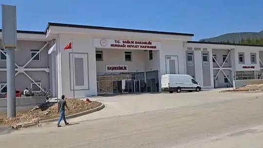 Çelik konstrüksiyonlu Nurdağı Devlet Hastanesi hasta kabulüne başladı