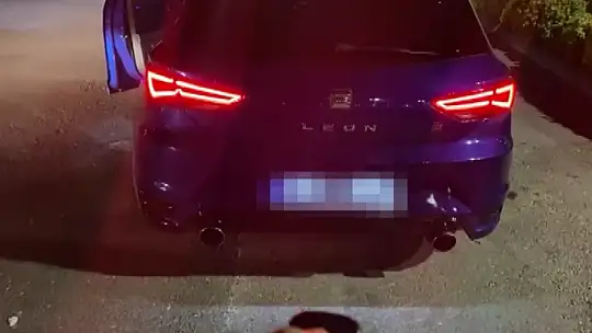 Çevreyi rahatsız eden 22 araca ceza