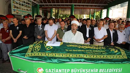 CHP Nizip İlçe Başkanı Bozfırat, son yolculuğuna uğurlandı