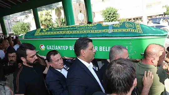 CHP Nizip İlçe Başkanı Bozfırat, son yolculuğuna uğurlandı
