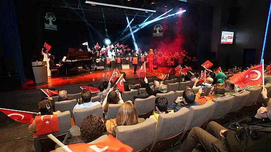 Çocuklardan, sanatın merkezinde 'Kurtuluş Konseri'