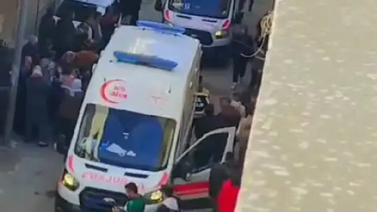 Çocukların kavgasına aileleri dahil oldu: 1 ölü, 1 yaralı