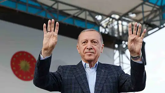 Cumhurbaşkanı Erdoğan: 'Ekonomik sıkıntı ve hayat pahalılığını yine biz çözeceğiz'