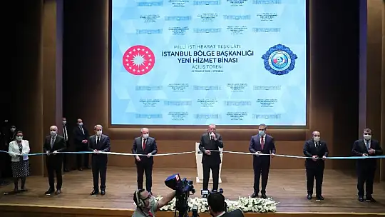 Cumhurbaşkanı Erdoğan: 'İstanbul'un Türk toprağı kimliğini sindirmekte zorlananlar bulunduğuna bir kez daha şahitlik ettik'