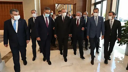 Cumhurbaşkanı Erdoğan: 'İstanbul'un Türk toprağı kimliğini sindirmekte zorlananlar bulunduğuna bir kez daha şahitlik ettik'