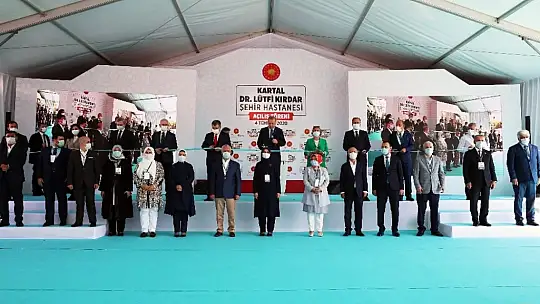 Cumhurbaşkanı Erdoğan: 'Türkiye'yi 3 kıtanın sağlık merkezi yapma hedefimizde kararlıyız'