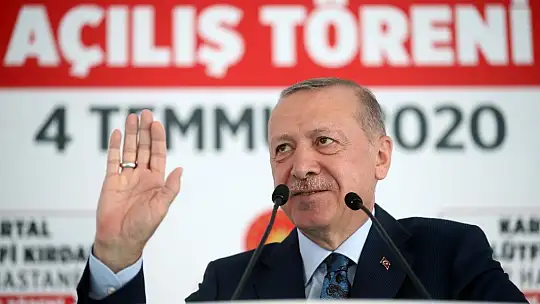 Cumhurbaşkanı Erdoğan: 'Türkiye'yi 3 kıtanın sağlık merkezi yapma hedefimizde kararlıyız'