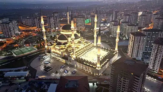 Cumhurbaşkanı Erdoğan'dan Şahinbey Belediyesi'nin hizmetlerine övgü