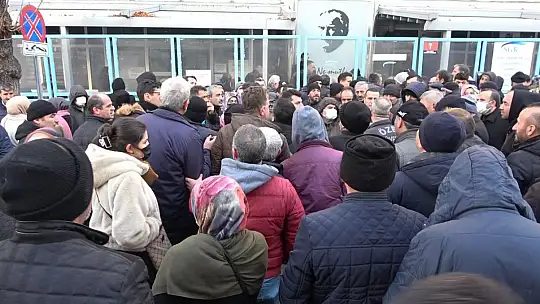 Cumhurbaşkanı Erdoğan EYT'yi açıkladı, vatandaşlar sıraya girdi