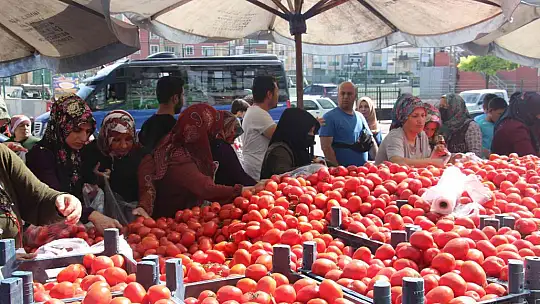 Cumhurbaşkanı Erdoğan'ın 'temel gıda ürünlerinde indirime gidilecek' çağrısına ilk uyan market Ankara'da bir zincir market oldu