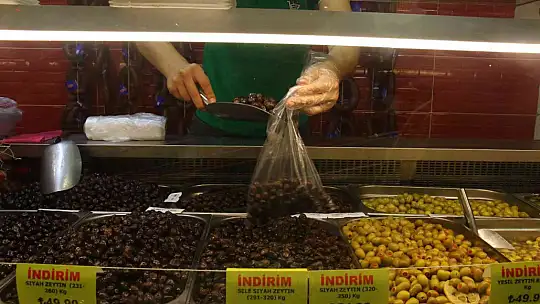 Cumhurbaşkanı Erdoğan'ın 'temel gıda ürünlerinde indirime gidilecek' çağrısına ilk uyan market Ankara'da bir zincir market oldu