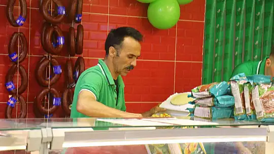 Cumhurbaşkanı Erdoğan'ın 'temel gıda ürünlerinde indirime gidilecek' çağrısına ilk uyan market Ankara'da bir zincir market oldu