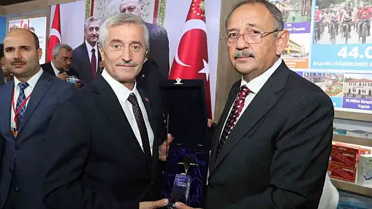 Cumhurbaşkanı Erdoğan Şahinbey standını ziyaret etti