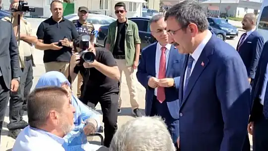 Cumhurbaşkanı Yardımcısı Cevdet Yılmaz, Nurdağı'nda incelemelerde bulundu