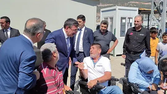 Cumhurbaşkanı Yardımcısı Cevdet Yılmaz, Nurdağı'nda incelemelerde bulundu